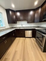 Building Photo - 2360 Galway Ct