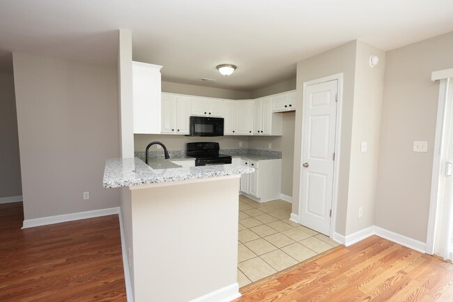 Building Photo - 11539 Stewarts Crossing Dr