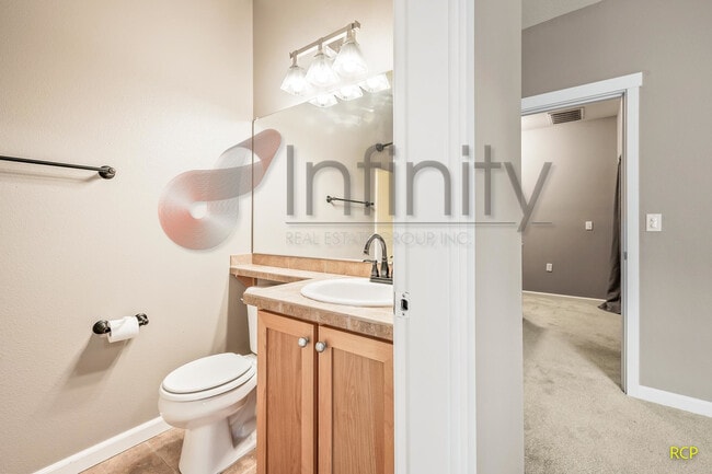 Building Photo - 22844 SW Forest Creek Dr