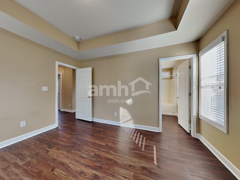 Building Photo - 12746 Cross Dale Dr