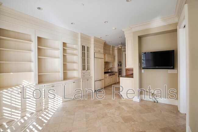 Building Photo - 1 Vendue Range