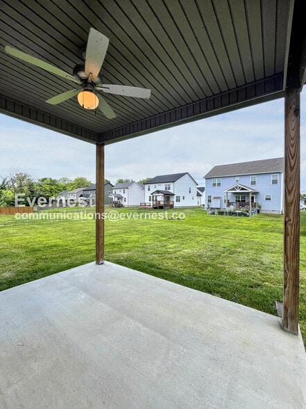 Building Photo - 829 Marksman Ct