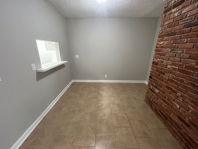 Building Photo - 240-53 Jamil Road, Columbia, SC 29210
