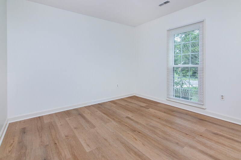 Building Photo - 8507 Kirehenbaum