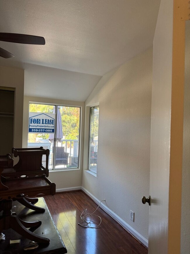 Building Photo - 12572 Fieldstone Ln