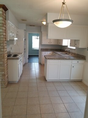 Building Photo - 12314 Rincon Dr