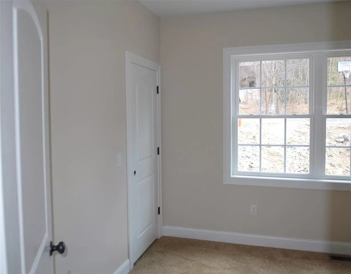 Guest Bedroom - 61 Webster St