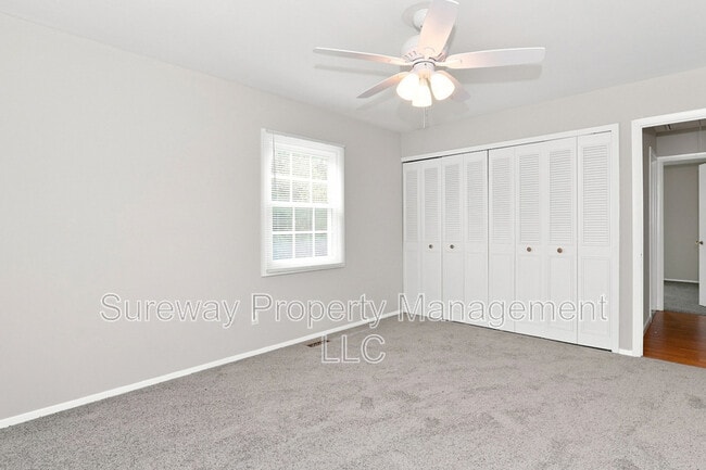 Building Photo - 17 Farragut Ct