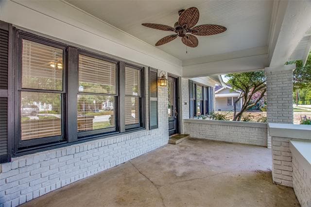 Building Photo - 4011 W 7th St