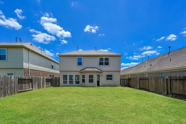 Building Photo - 17907 June Forest Dr