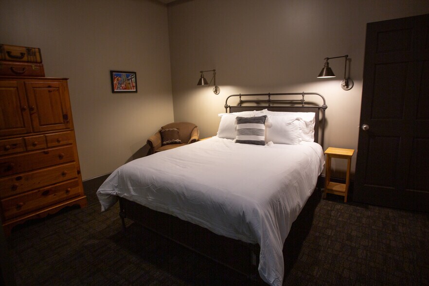 Bedroom #3 - 225 E Blaine Ln