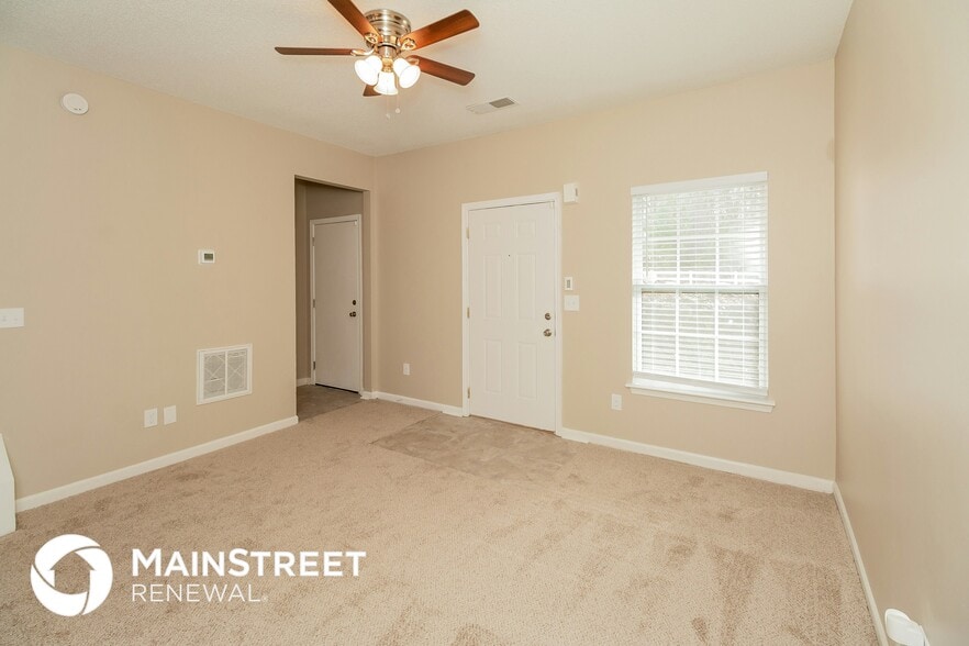 Building Photo - 2413 Hackamore Dr
