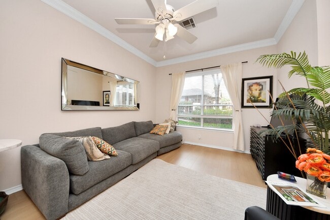 Building Photo - 2400 McCue Rd