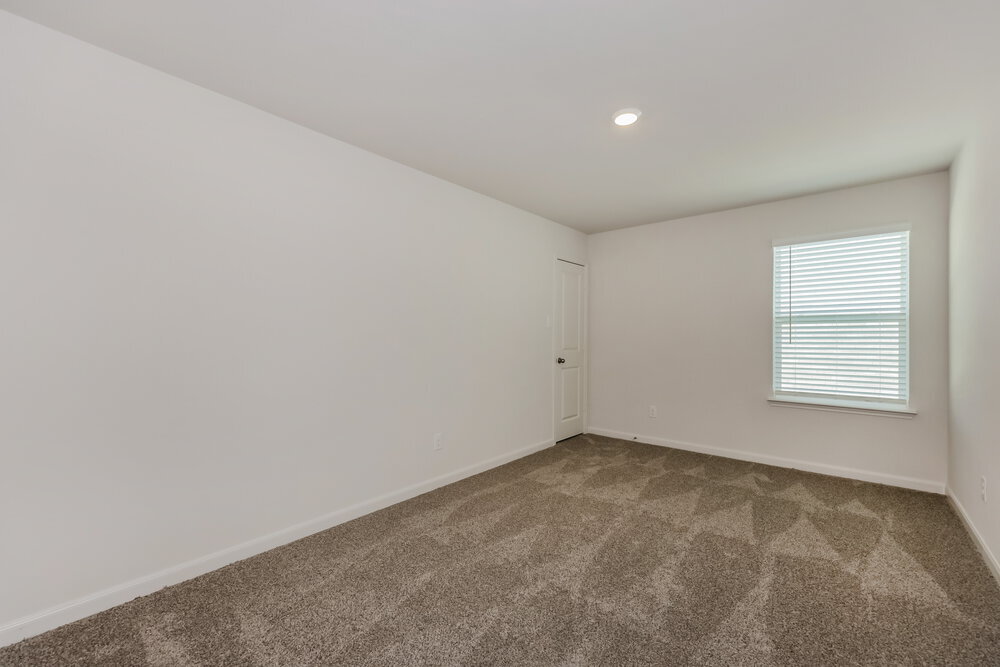 Building Photo - 9829 Teton Vis Dr