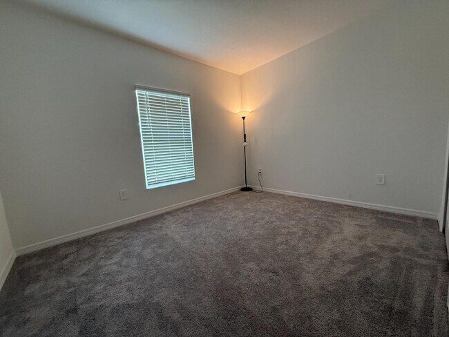 Building Photo - 3605 Great Pk Ct