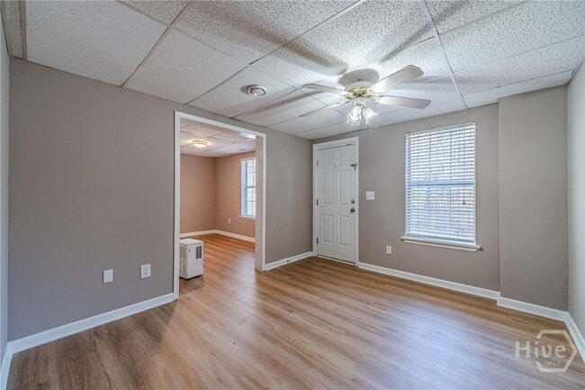 Building Photo - 670 Woodland Ridge Dr