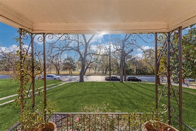 Building Photo - 6911 E Grand Ave