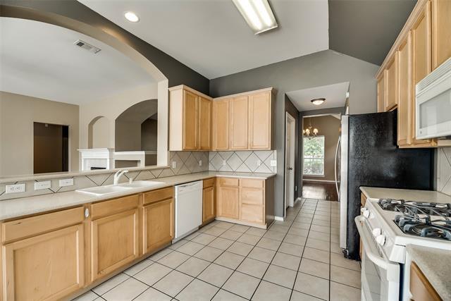 Building Photo - 3209 Bloomfield Trail