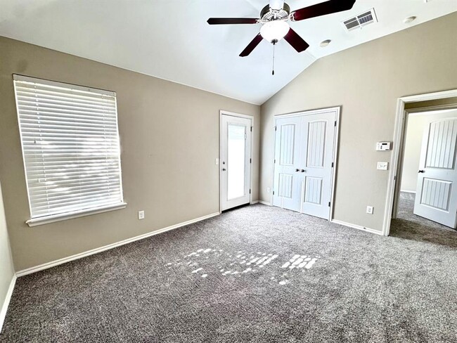 Building Photo - 2332 NW 198th St