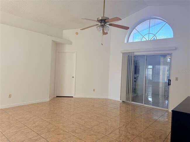 Building Photo - 1025 Brynlor Ln