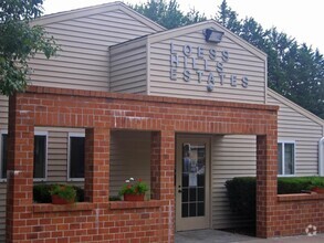 Building Photo - 711 Nuckolls St