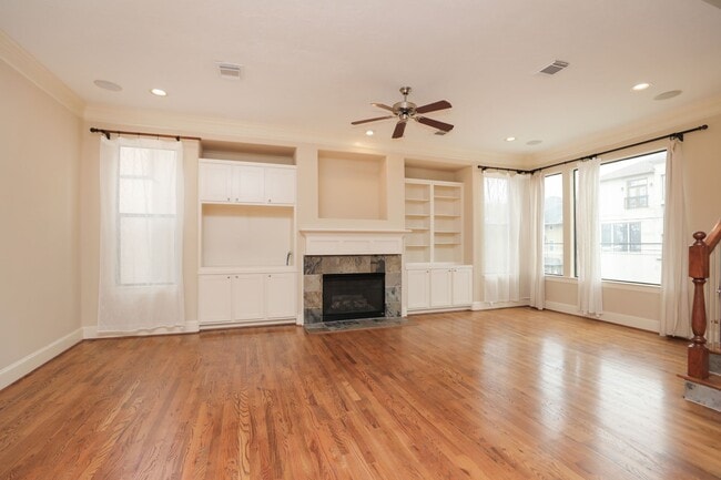 Building Photo - 1205 Birdsall St