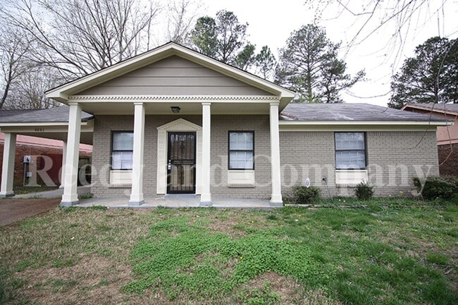 Building Photo - 4041 Hitchcock Dr