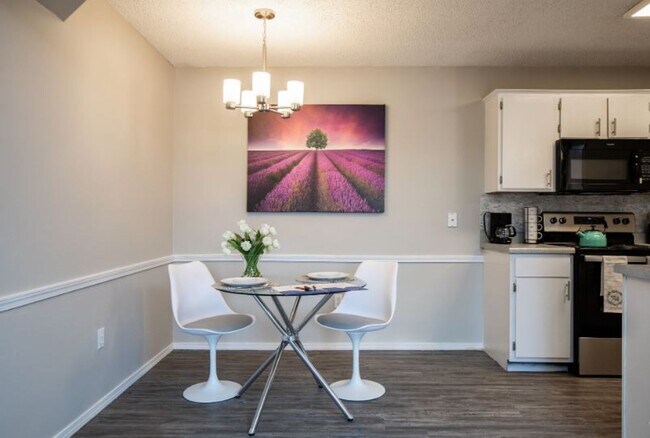 Interior Photo - 12th and Renaissance Apartments