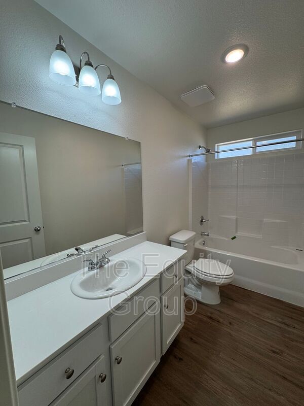 Building Photo - 31091 Rd 70