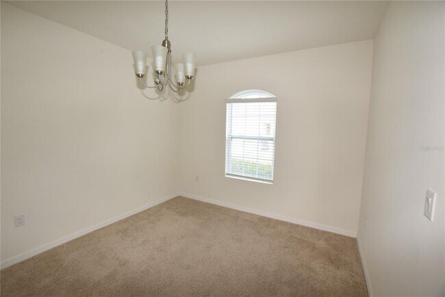 Building Photo - 946 Shady Tree Ln