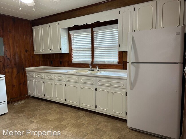 Building Photo - 2 br, 1 bath House - 5339 Morganton Road