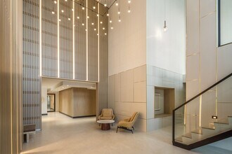 Building Photo - 285 BROADWAY