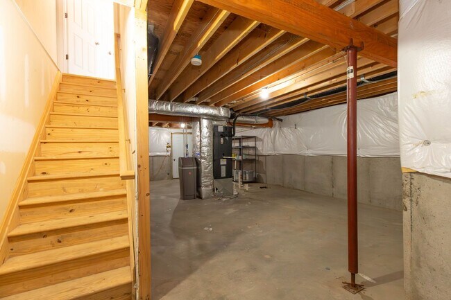 Building Photo - 3 Bed, 2.5 Bath, Single Family Home in Martinsburg, WV