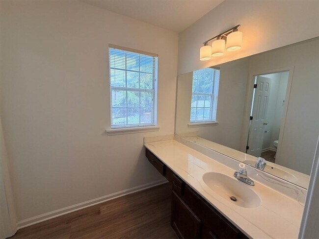 Building Photo - 5556 Clover Rise Ln