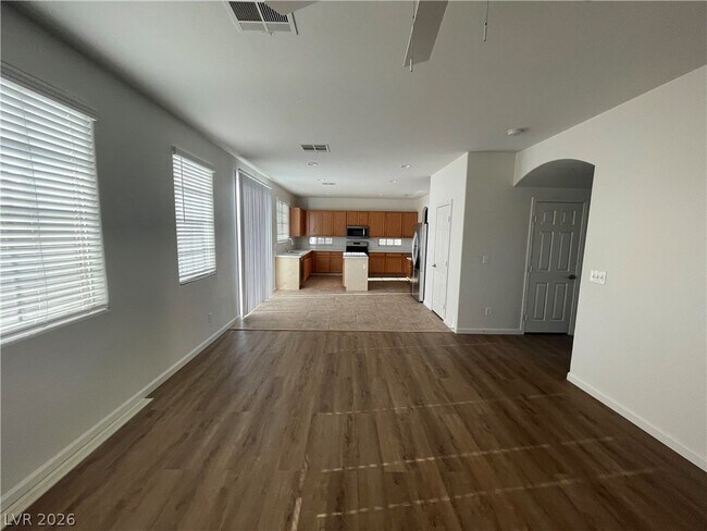 Building Photo - 5306 Spring Canyon St