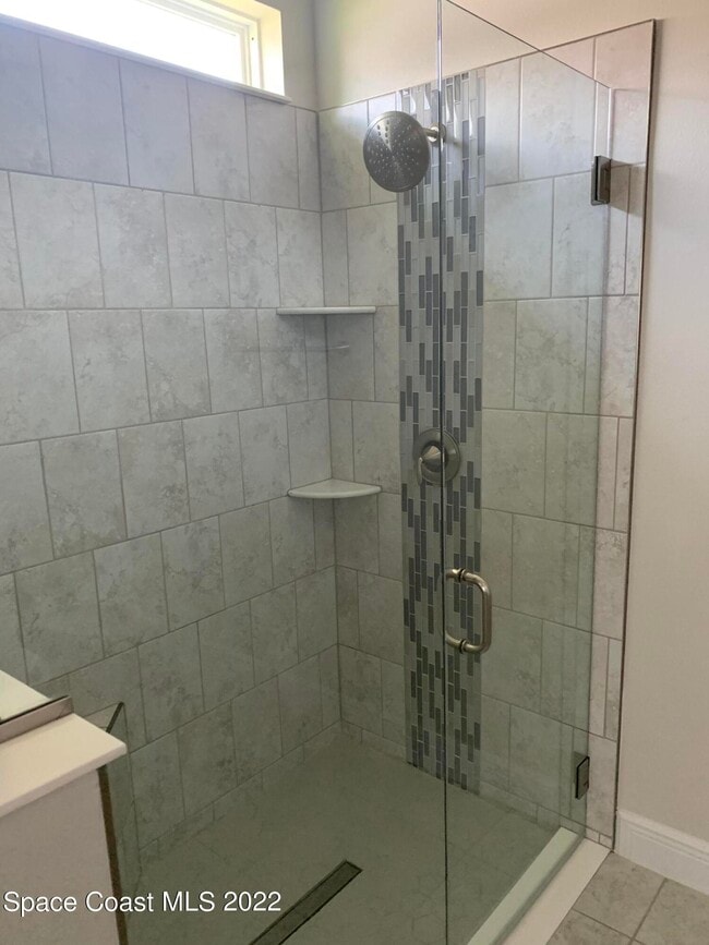 Building Photo - 1893 Killian Dr