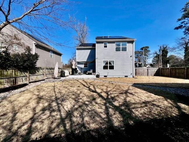 Building Photo - Stunning Corner-Lot Home with Space, Style & Modern Comfort