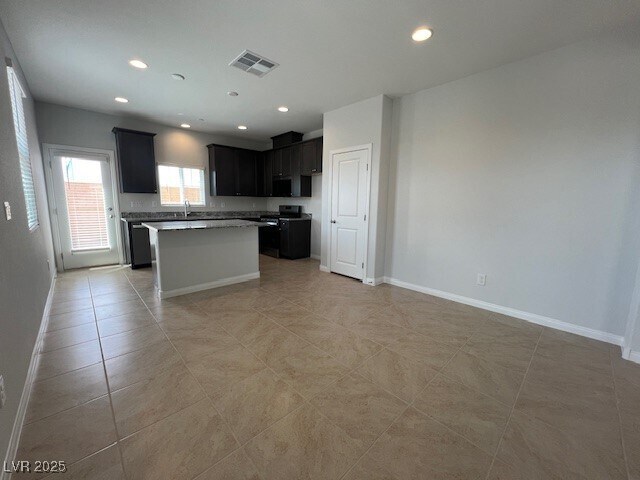 Building Photo - 583 Quiet Serenade Ct