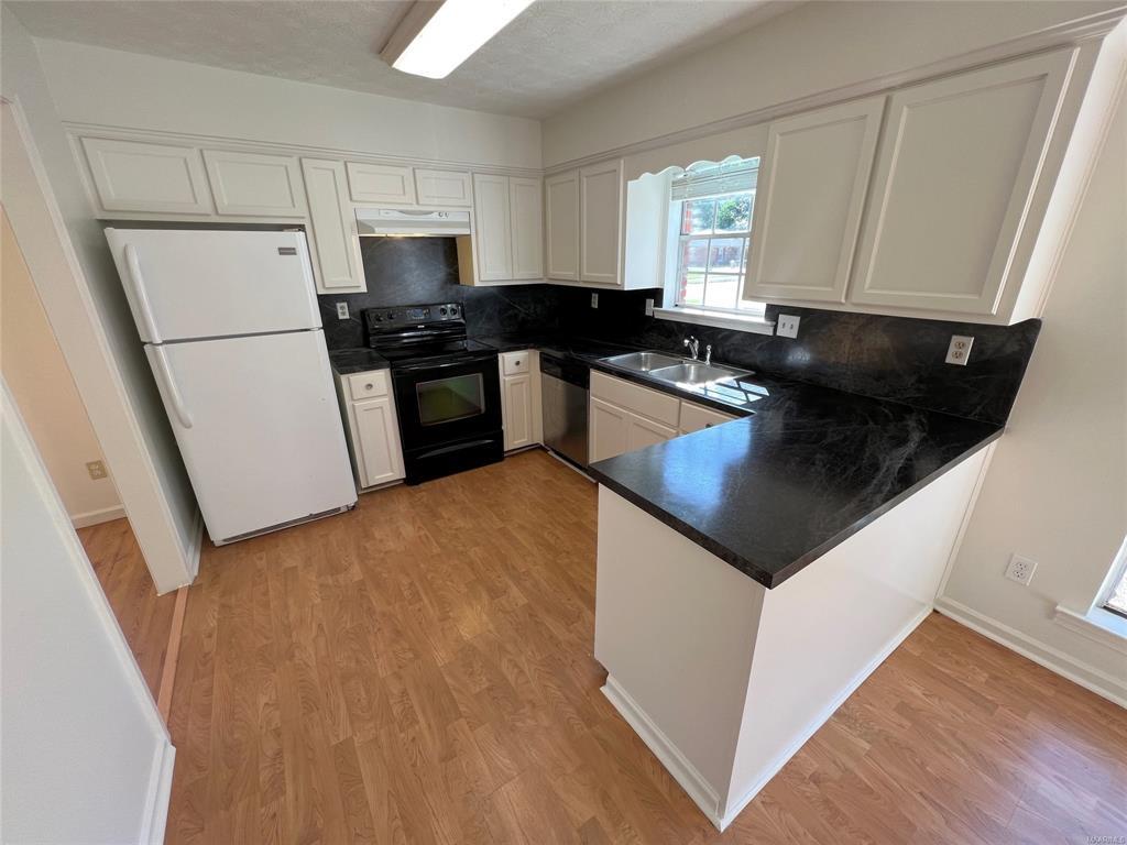 Building Photo - 5725 Bangor Ct