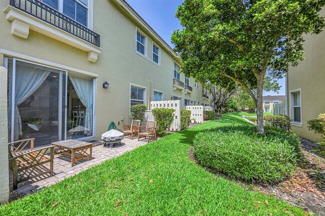 Building Photo - 2851 Prospect Rd