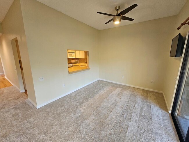 Building Photo - 137 Woodland Pl