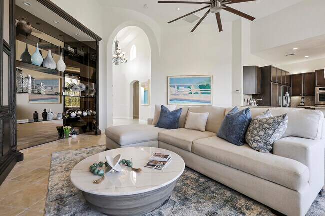 Building Photo - 48275 Vista Calico