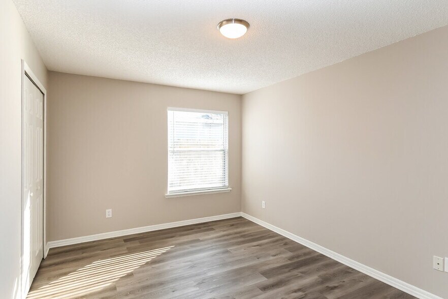 Building Photo - 1531 Eddings Grove Ln