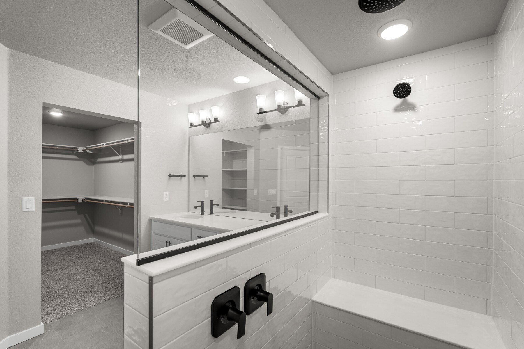 Building Photo - 6395 Laud Pt