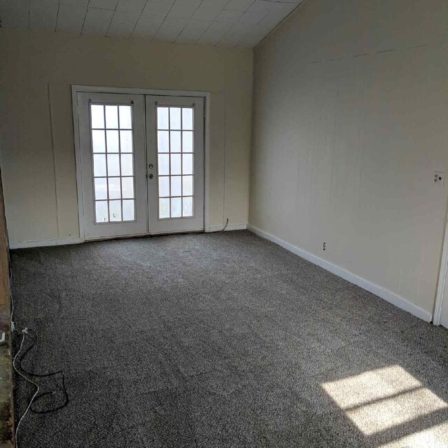 Building Photo - 1709 D Ville Dr
