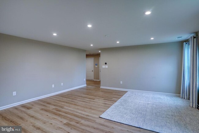 Building Photo - 99 Galena Rd