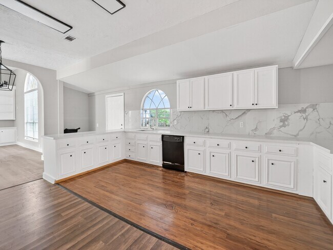 Building Photo - 20696 Brazos Dr