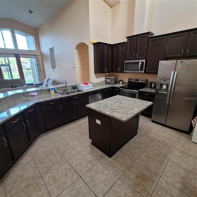 Building Photo - 10850 Breaking Rocks Dr