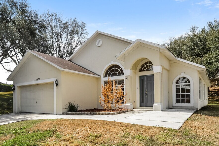 Building Photo - 10500 Mira Lago Ln