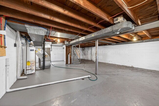 Building Photo - 1260 St Marie St